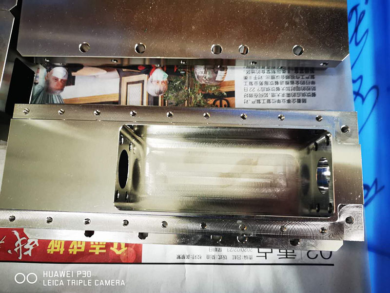  机械模具加工(图1)